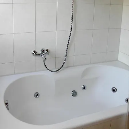 Strandnahes Strandrubin Mit Kamin * 바베